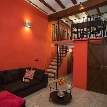 Next To Central Market, Cathedral And Town Hall Apartment *